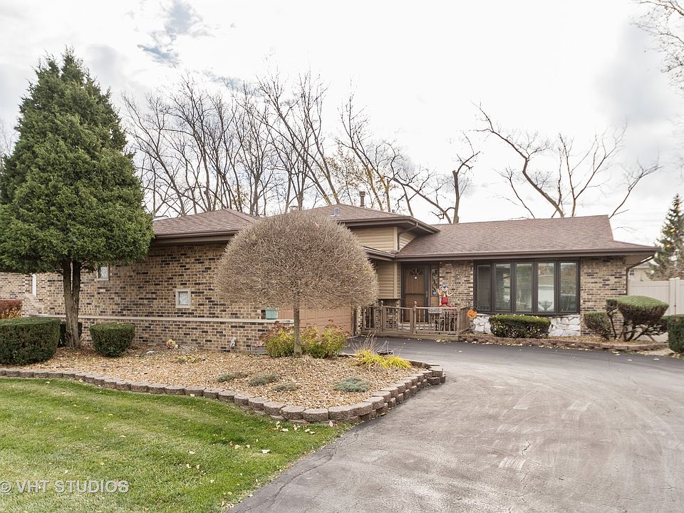 1st image of 8445 Sun Valley Dr
