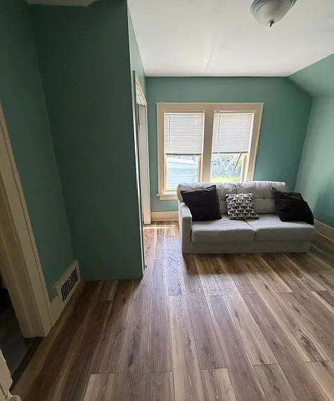 1408 Washington Ave #2 — Photo 5