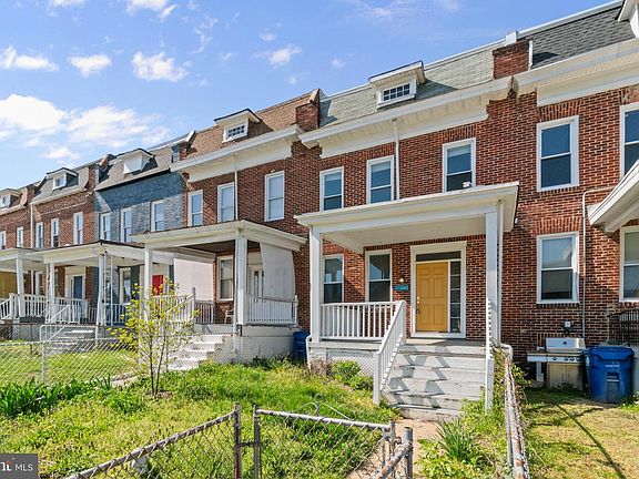 2nd image of 2620 Oswego Ave