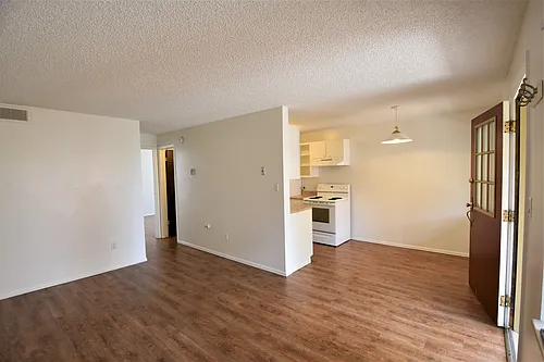 3393 Madison Ave Photo 1