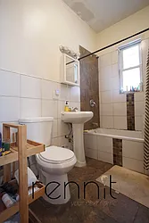 Rented by Rennit Inc.