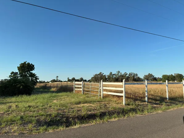 9661 Rogers Rd, Sacramento, CA 95829