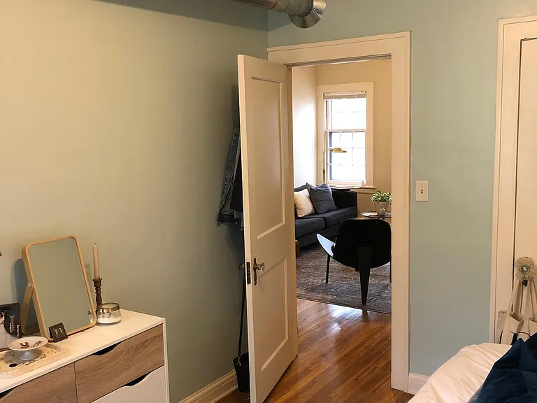 417 Lyon St NE #4 — Photo 8