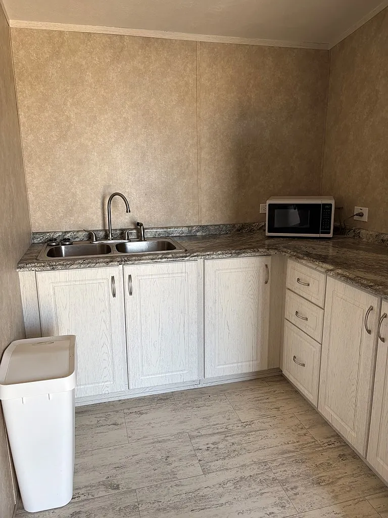1 bed, 1.0 bath, 288 sqft, $1,400 — Photo 4