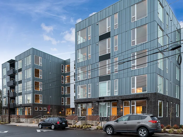 Crosswood | Exterior