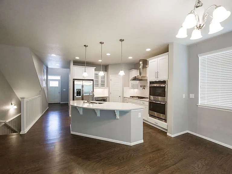 2121 Cutting Horse Dr — Photo 14