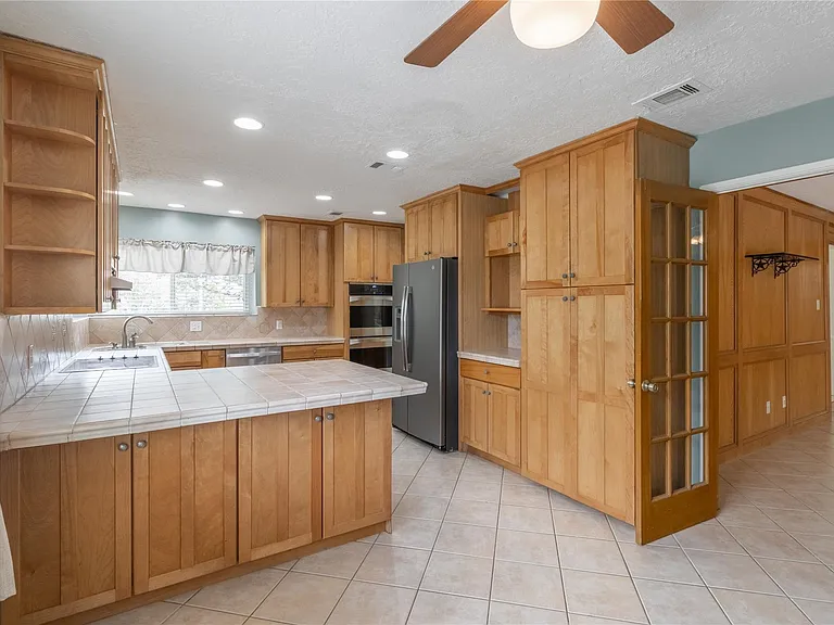 2643 Hodges Bend Cir — Photo 10