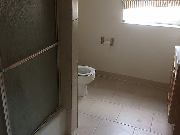 2nd image of 4618 Torley St