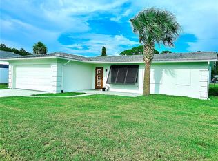 2895 Siesta Dr, Venice, FL 34293