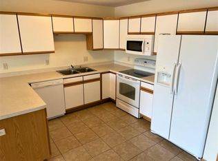 708 Angel Ct APT 15, Holmen, WI 54636