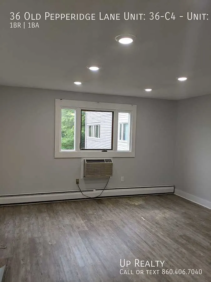 1 bed, 900 sqft, $1,800 — Photo 4