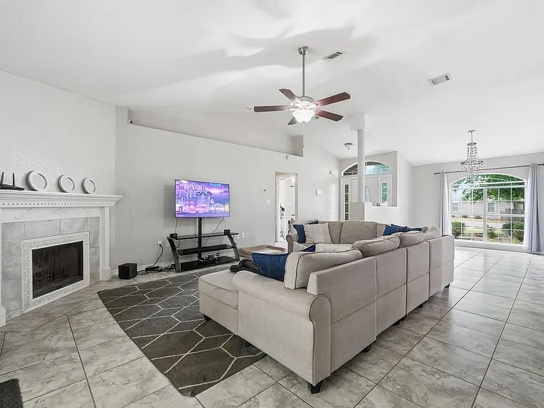 123 Steeplechase Dr — Photo 7