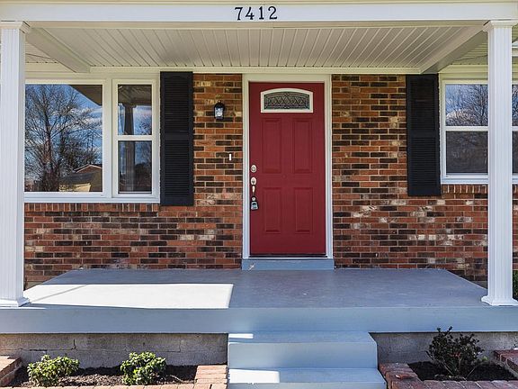 7412 Ronan Dr-09