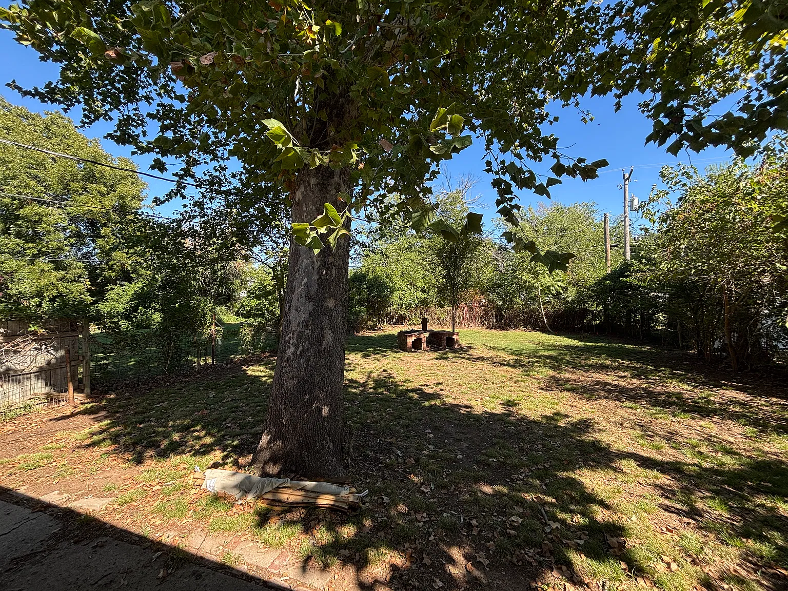 2 bed, 696 sqft, $1,100 — Photo 3