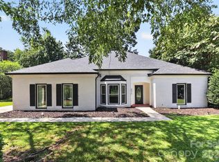 4015 Thistledown Ct, Charlotte, NC 28269