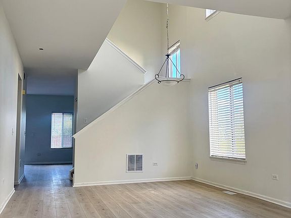 3rd image of 3013 Alyssa St