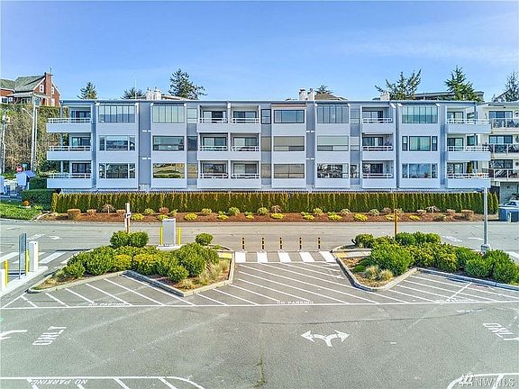 2nd image of 22211 Cliff Ave S APT 101