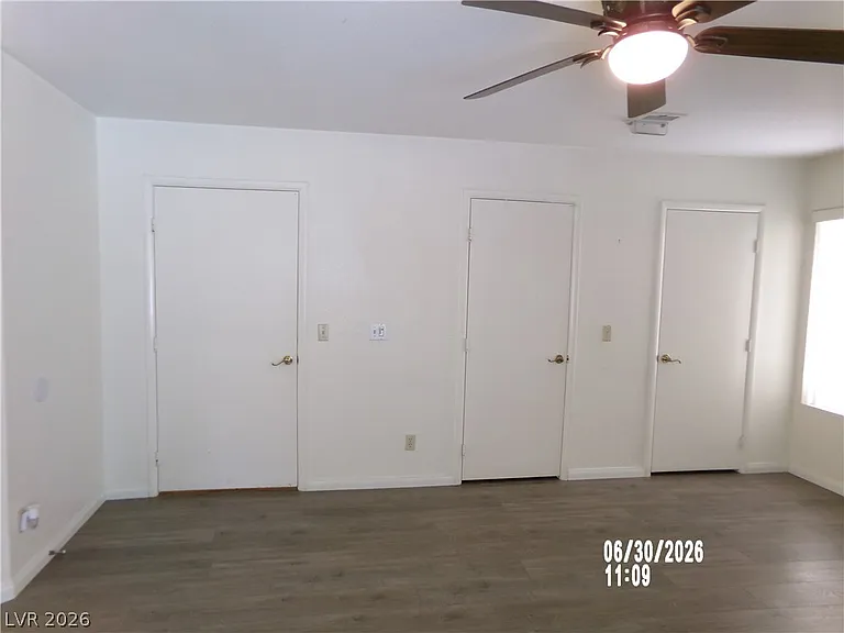 809 Long Branch Dr — Photo 20