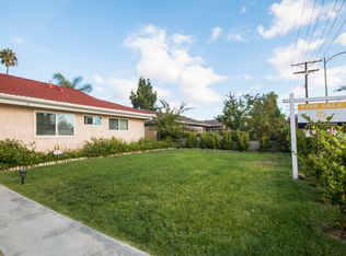 10230 Hayvenhurst Ave, North Hills, CA 91343