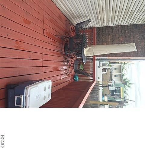 2nd image of 1721 Garfield St