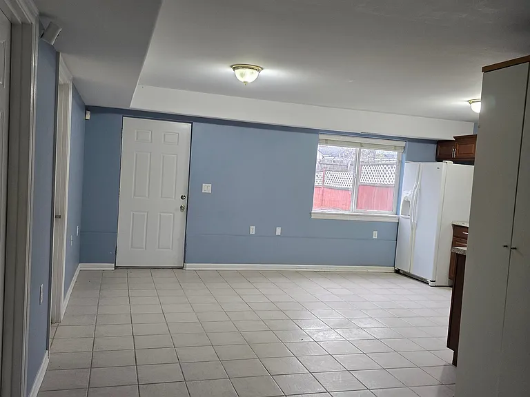 3716 S Willow St — Photo 13