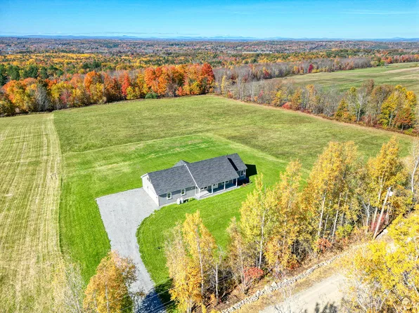 87 Yorktown Road, Albion, ME 04910