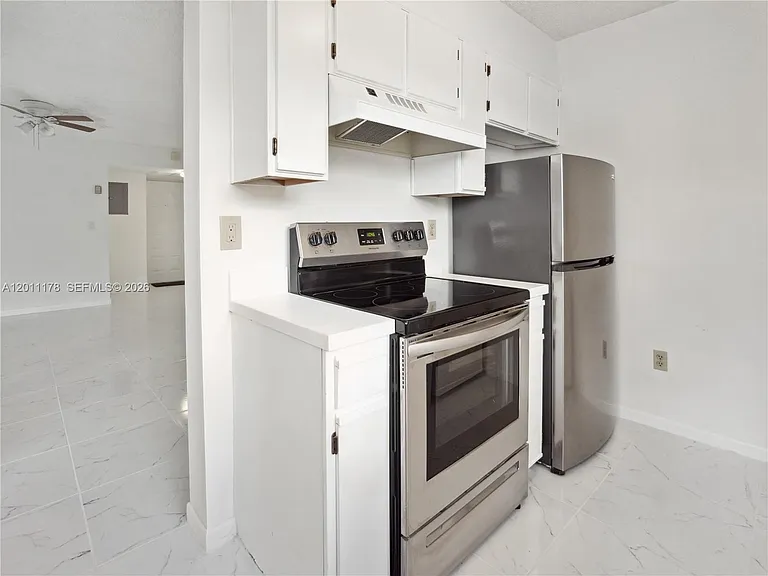 1151 N Liberty Ave #1151F — Photo 12