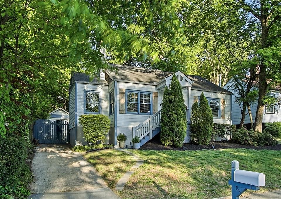 1st image of 1189 Atlantic Dr NW