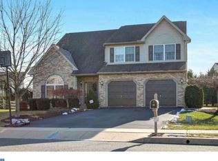 13 Connecticut Ave, Reading, PA 19608