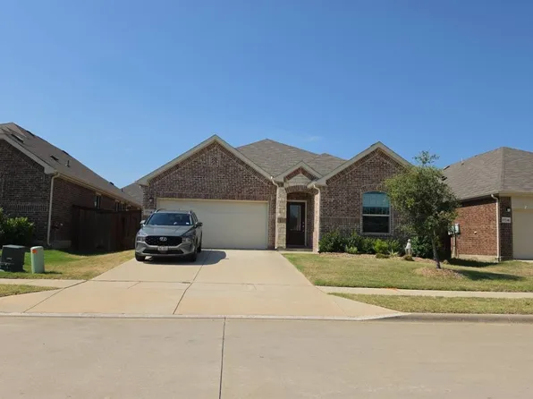 3733 Maroon Crk Dr, Aubrey, TX 76227