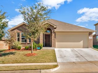 1320 Wysteria Ln, Burleson, TX 76028