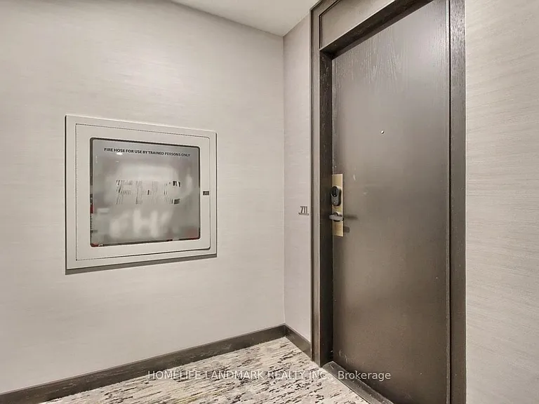 23 Hollywood Ave #711 — Photo 4