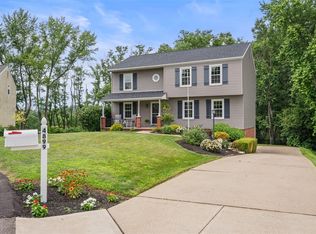 4899 Sioux Ct, Gibsonia, PA 15044