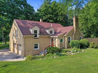 4321 4th St, Kenosha, WI 53144