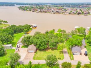 1510 Island Village Ct, Granbury, TX 76048
