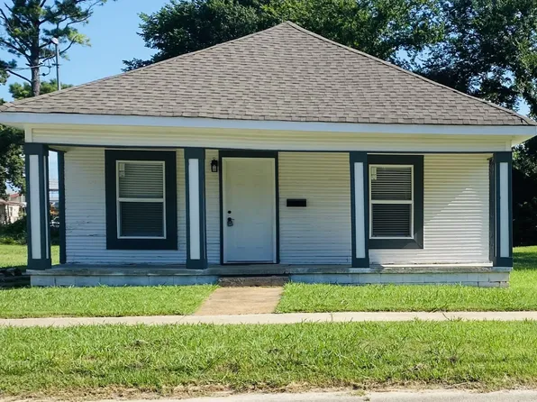 1406 W Huntington Ave, Jonesboro, AR 72401