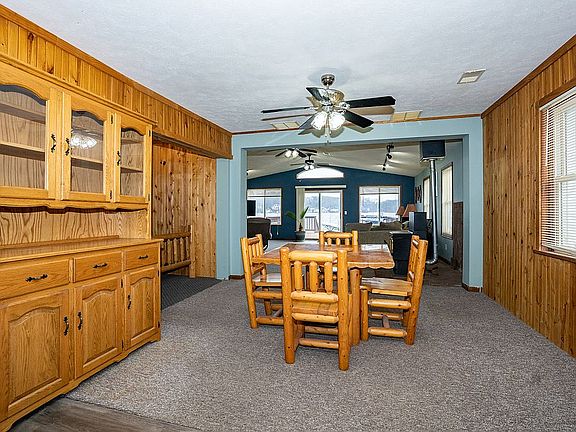 4th image of 11616 Maywood Dr NE