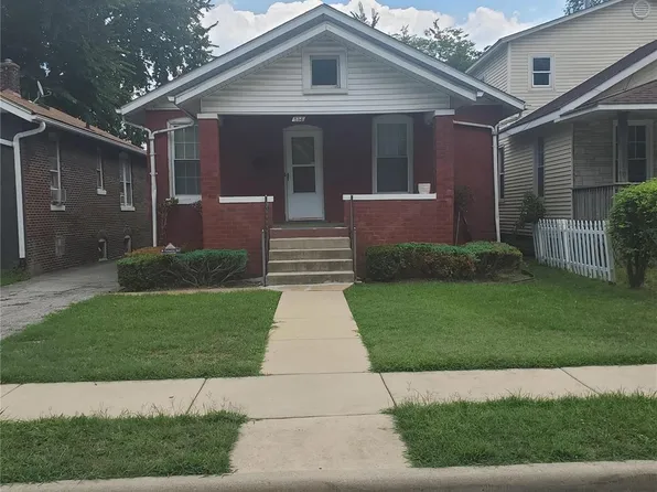 534 N 27th St, East Saint Louis, IL 62205