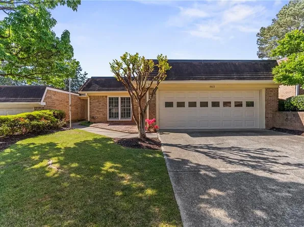 4413 Village Oaks Rdg, Dunwoody, GA 30338