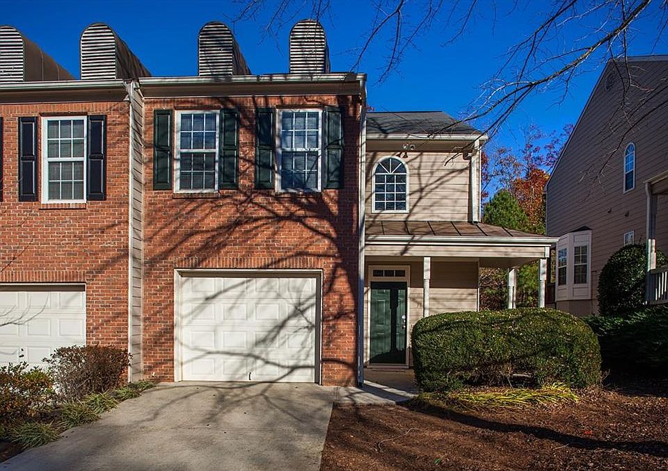 1st image of 317 Parkview Manor Dr