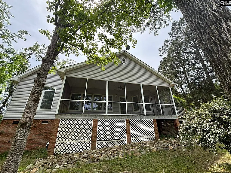 527 Superior Cir — Photo 24