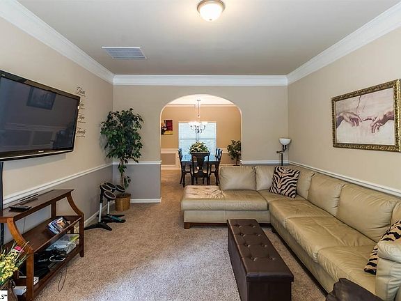 4th image of 10 Lazy Willow Dr