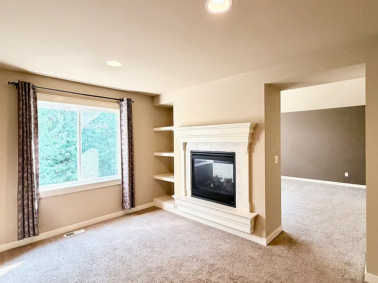 27142 SE 13th St — Photo 28
