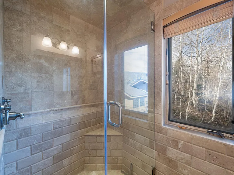 1500 Deer Valley Dr — Photo 17