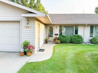 1255 34th Ave SW, Minot, ND 58701