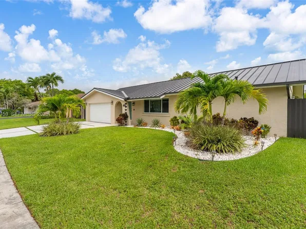 11375 SW 113th Ter, Miami, FL 33176