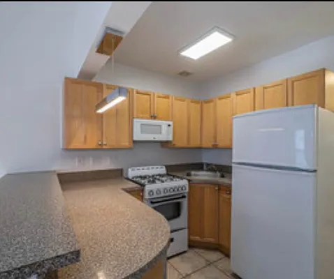 Rented by Wilk Real Estate | media 8