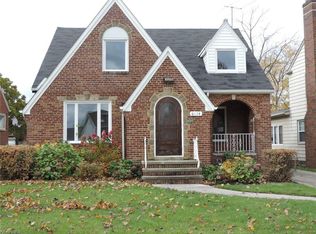 6114 Manchester Rd, Parma, OH 44129
