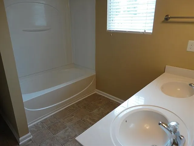 9407 Abney Ct — Photo 14