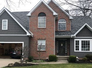 2945 Greenspire Ln, Akron, OH 44333